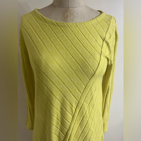 Anthropologie Maeve Devine Chartreuse Tunic Top Size M - Picture 2 of 8